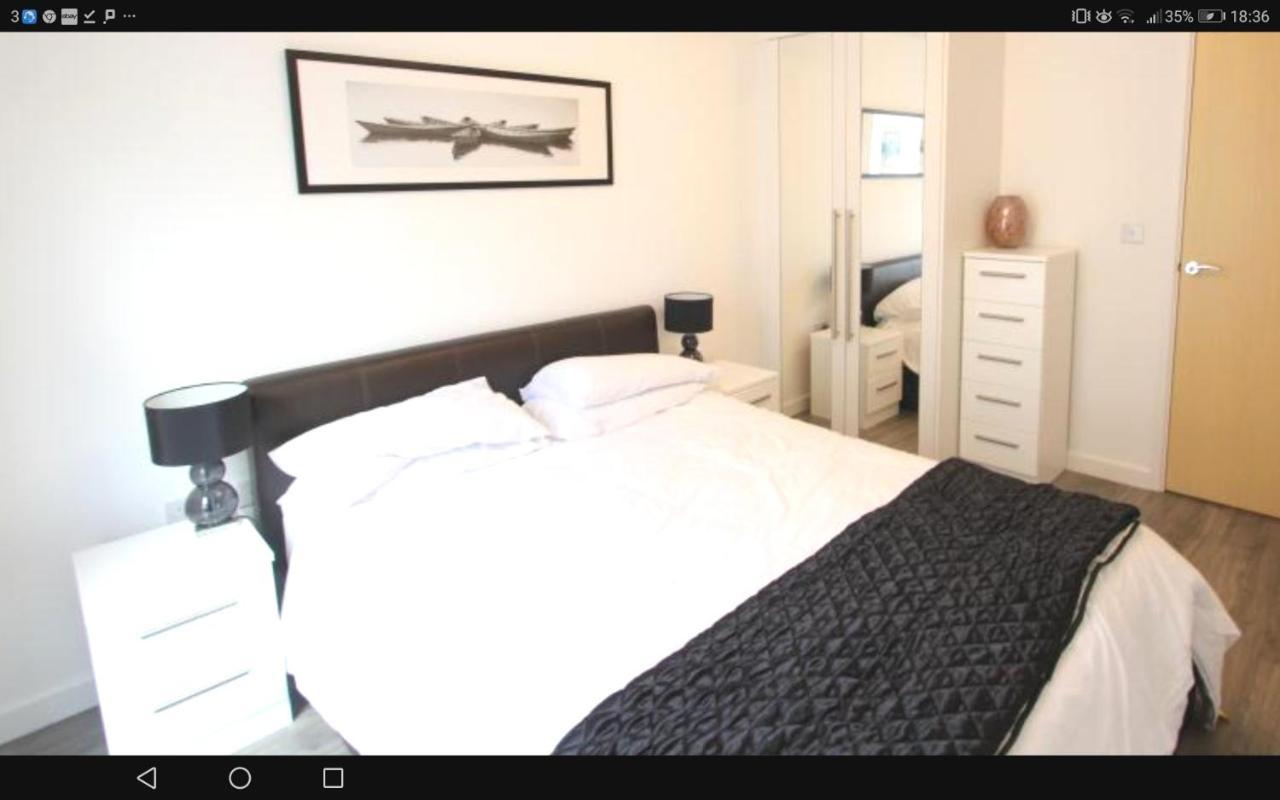 New Central Woking 1 And 2 Bedroom Apartments With Free Gym, Close To Train Station Bagian luar foto