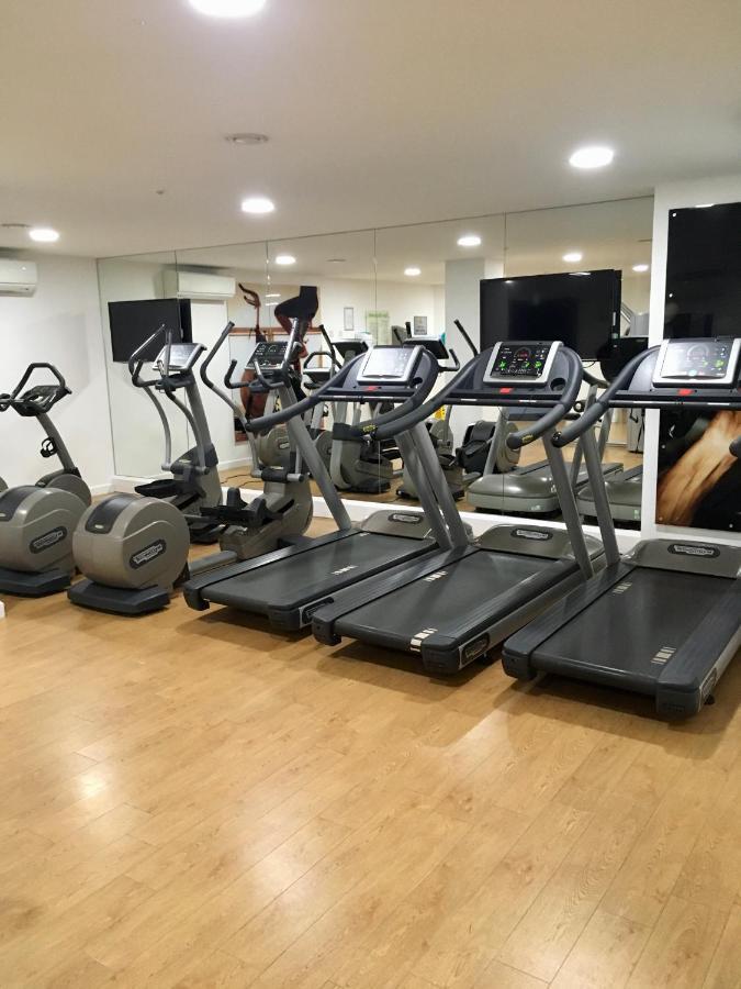 New Central Woking 1 And 2 Bedroom Apartments With Free Gym, Close To Train Station Bagian luar foto